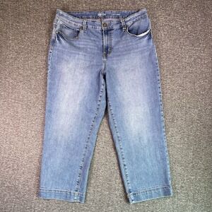 Style & Co Capri Jeans‎ Womens 12 Blue Faded Curvy Stretch Denim Fit33.5x22.5